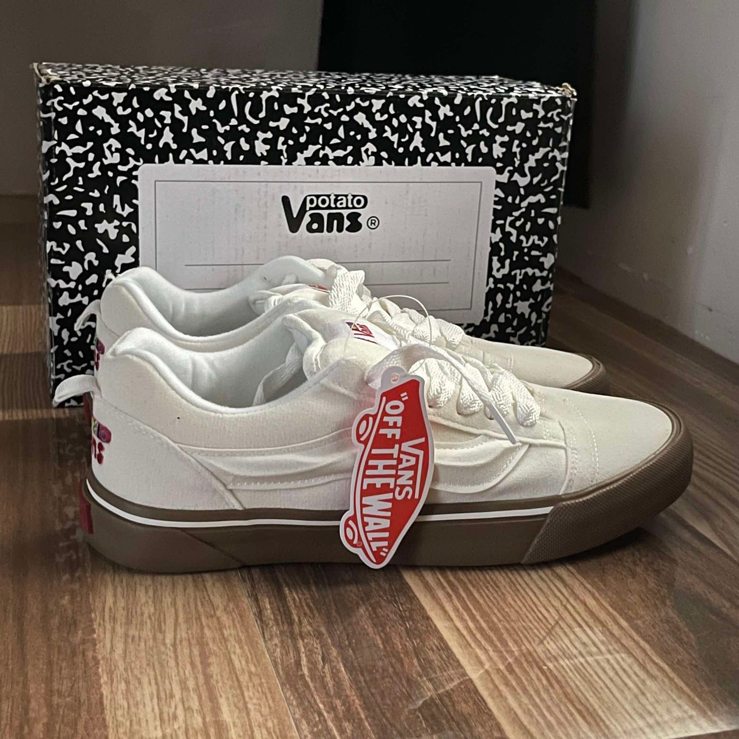 VANS KNU (WHITEGUM)
