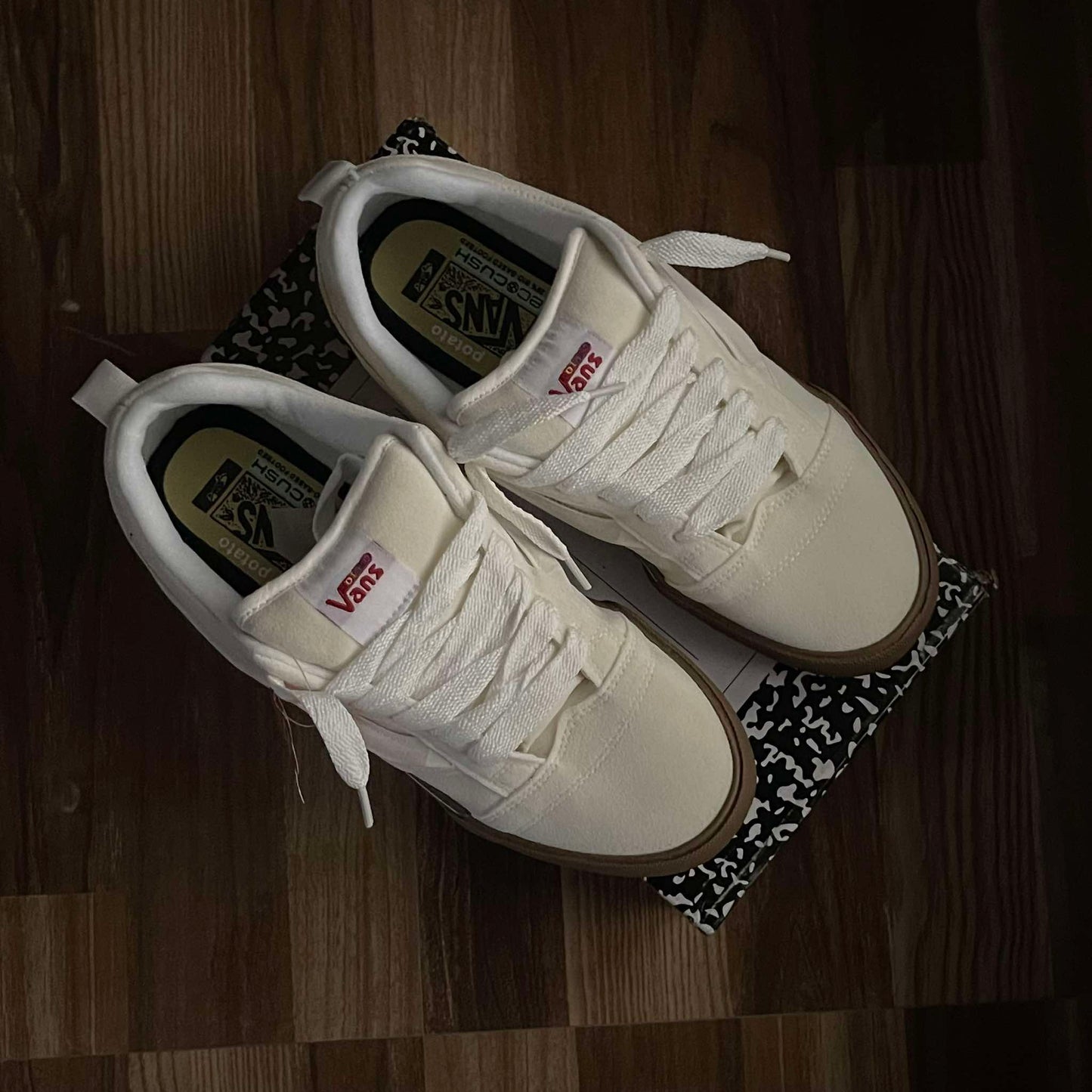 VANS KNU (WHITEGUM)