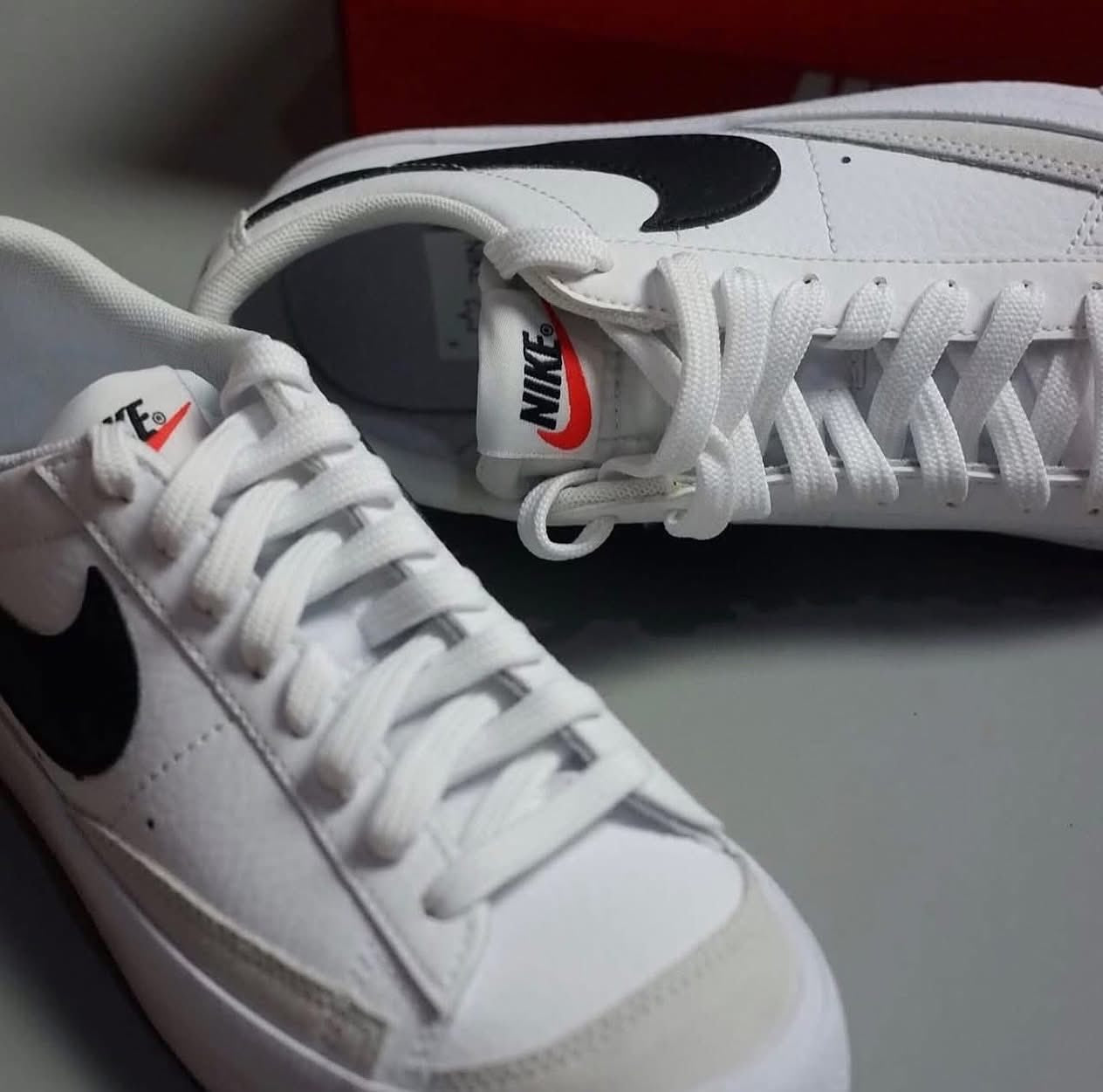 Blazer Jumbo 77 Low (WHITE BLACK)
