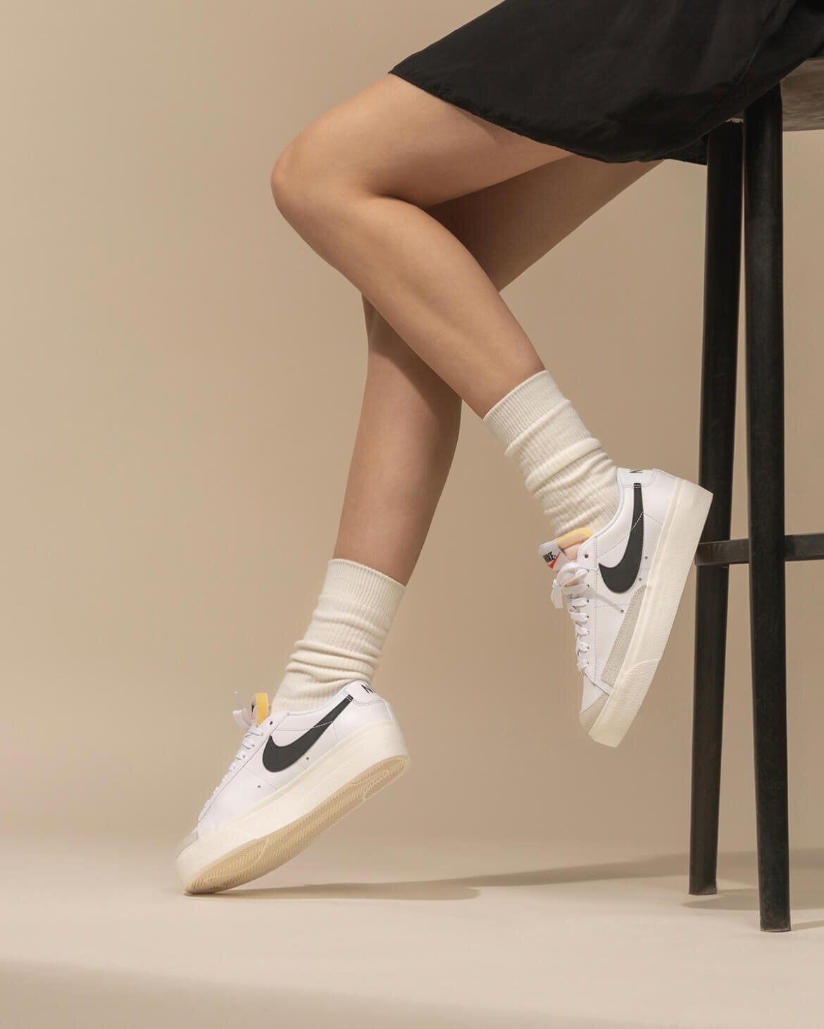 Blazer Jumbo 77 Low (WHITE BLACK)