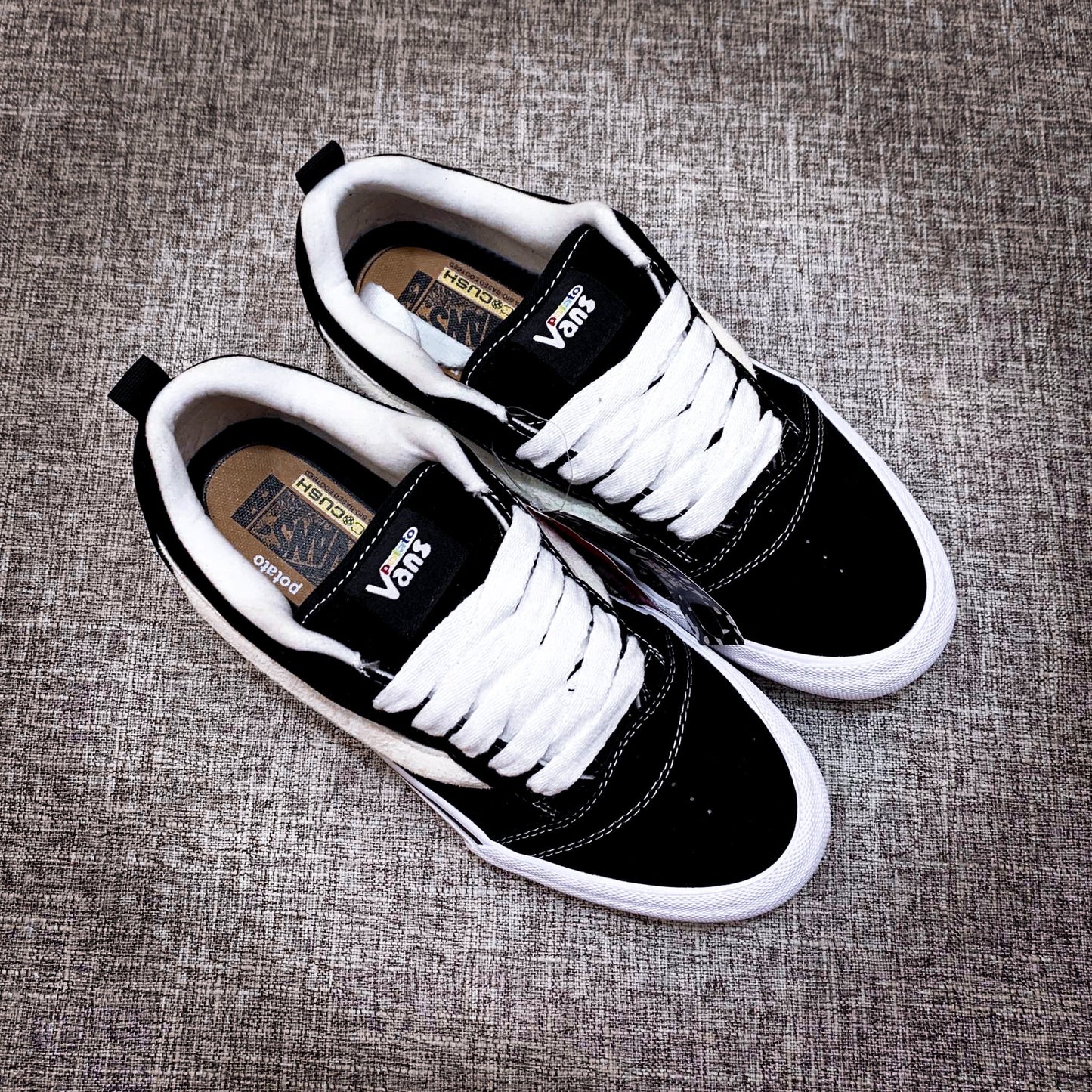 VANS POTATO (BLACK)