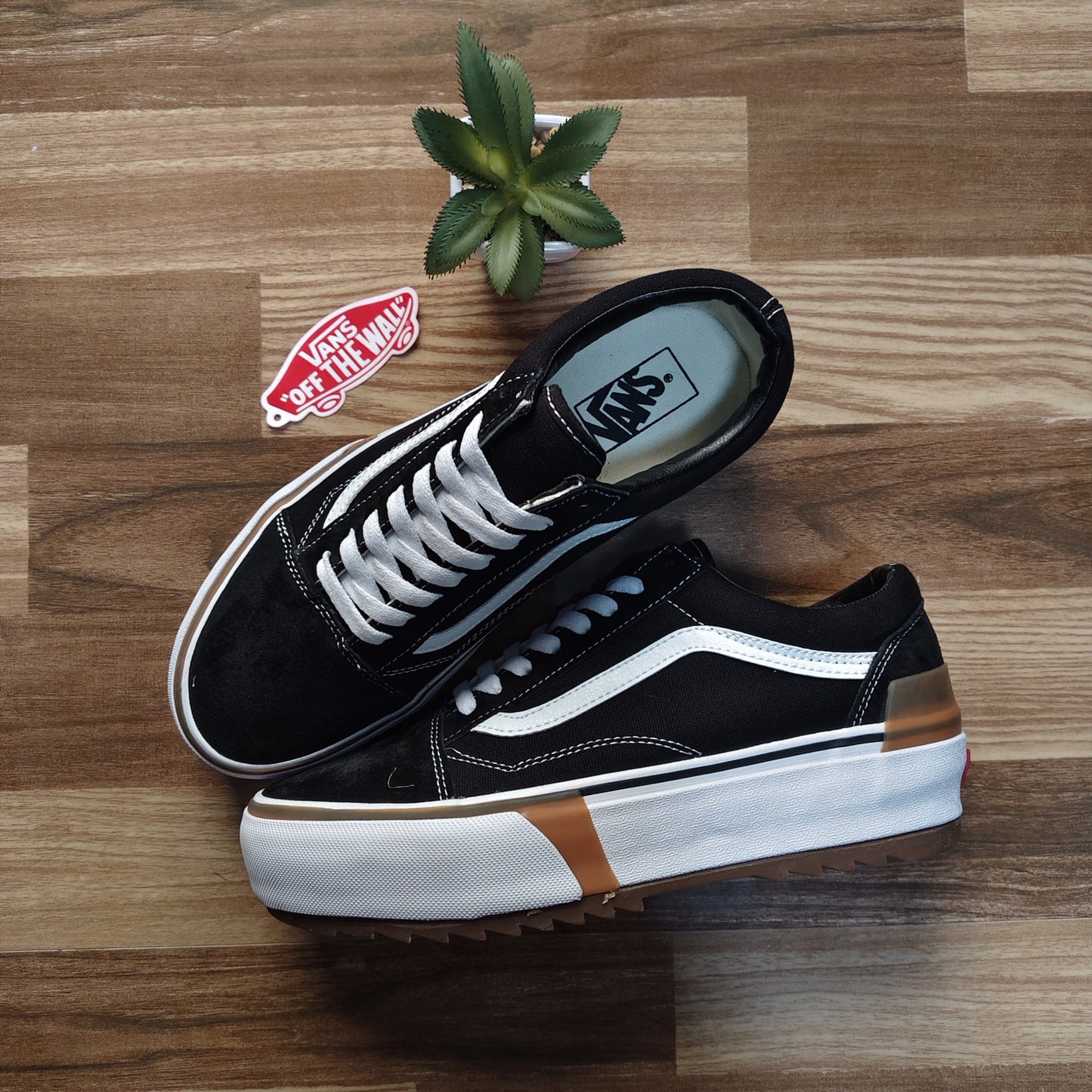 VANS OLD SKOOL STACKED (BLACK - WHITE)